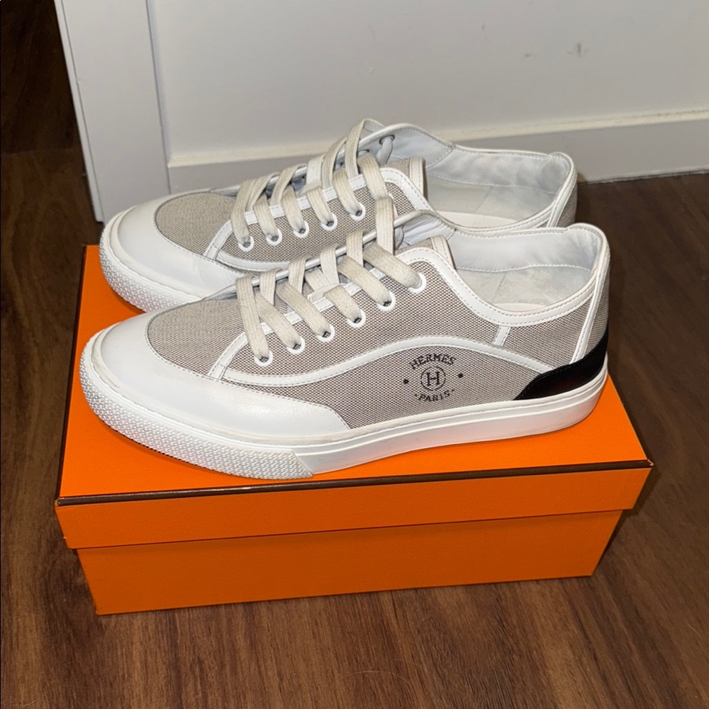Hermes Get Sneakers